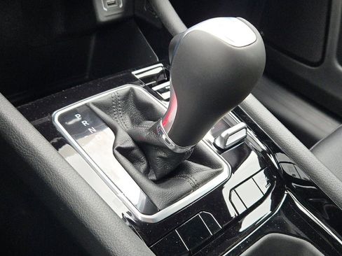 New 2026 Jeep Compass Latitude image 24