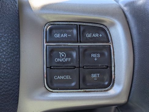Used 2018 RAM 1500 Laramie w/ Convenience Group AWD/4WD image 26