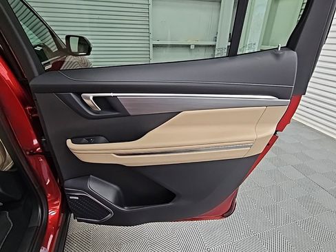 New 2026 Buick Enclave Preferred w/ Super Cruise Package image 41