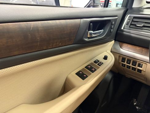 Used 2016 Subaru Outback 2.5i Limited image 39