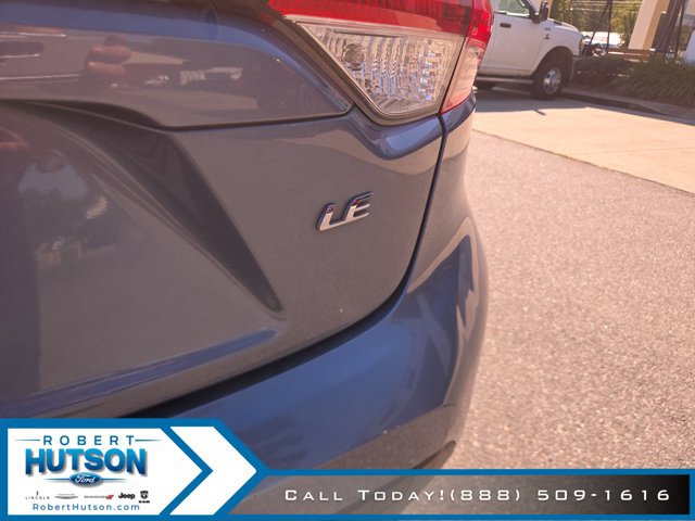 Used 2021 Toyota Corolla LE w/ LE Convenience Package FWD image 24