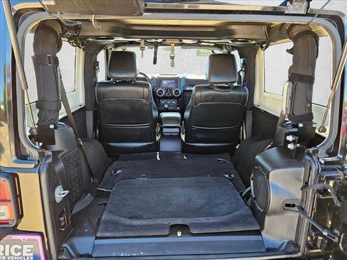Used 2012 Jeep Wrangler Rubicon image 15