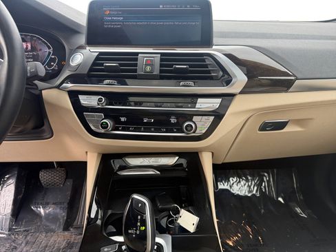 Used 2021 BMW X3 xDrive30e w/ Premium Package image 15