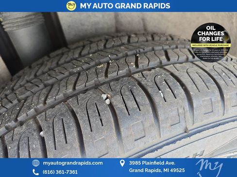 Used 2023 Volkswagen Atlas SEL R-Line AWD/4WD image 33