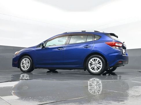 Used 2017 Subaru Impreza 2.0i Premium image 23