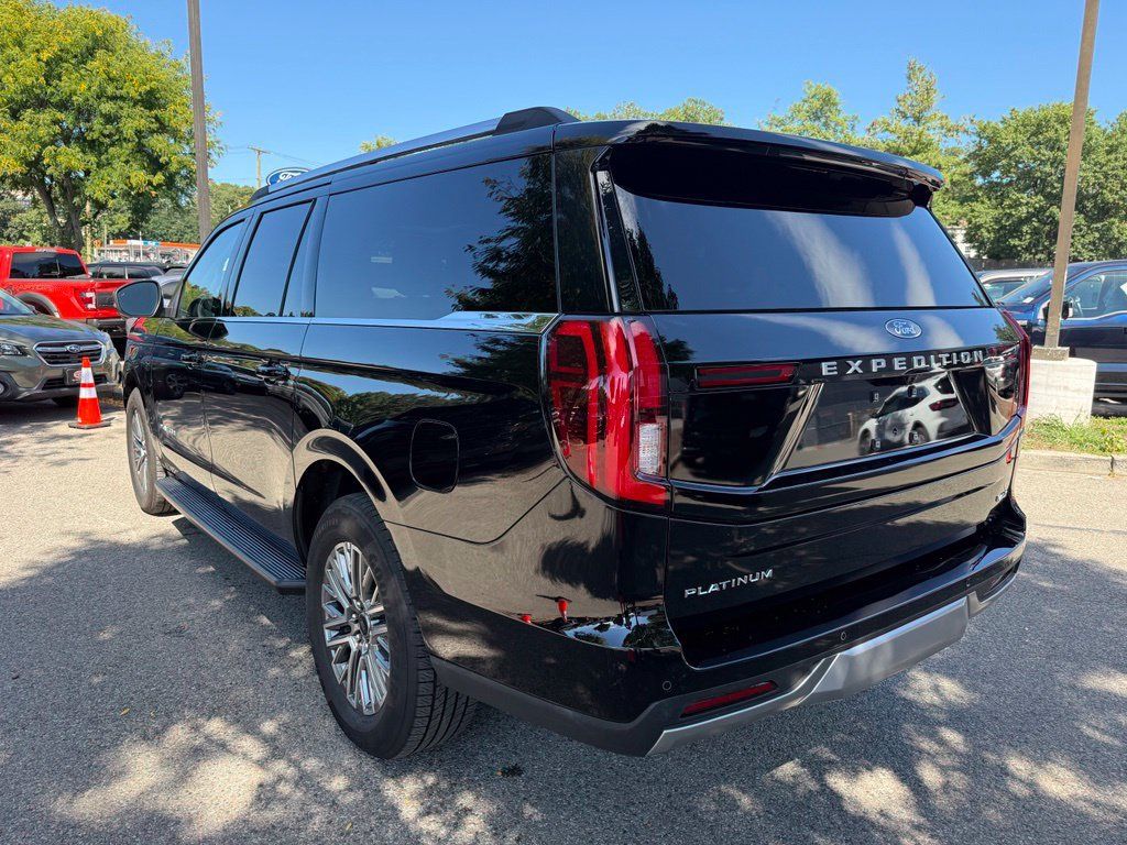 Used 2026 Ford Expedition Max Platinum AWD/4WD image 6