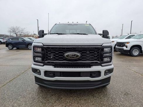 New 2026 Ford F250 Lariat w/ Black Appearance Package image 2