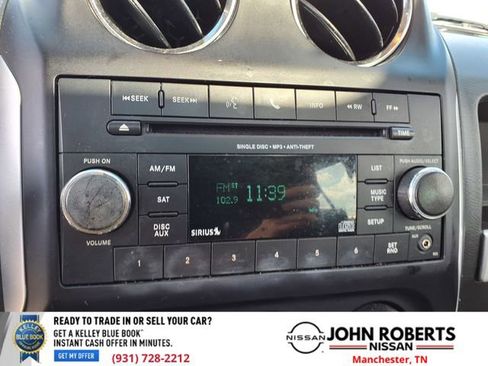 Used 2015 Jeep Compass Sport image 6