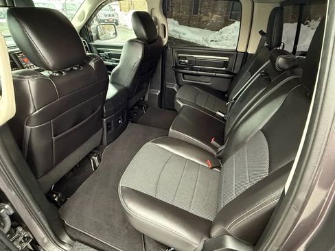 Used 2017 RAM 1500 Sport image 30