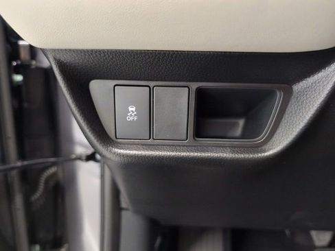 Used 2026 Honda HR-V LX image 16