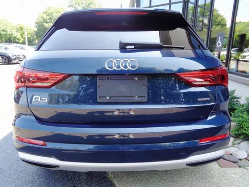 Used 2020 Audi Q3 2.0T Premium Plus w/ Premium Plus Package AWD/4WD image 6