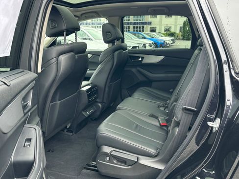 Certified 2024 Acura MDX SH-AWD w/ Technology Package image 21