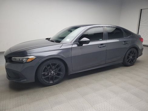Used 2022 Honda Civic Sport image 2