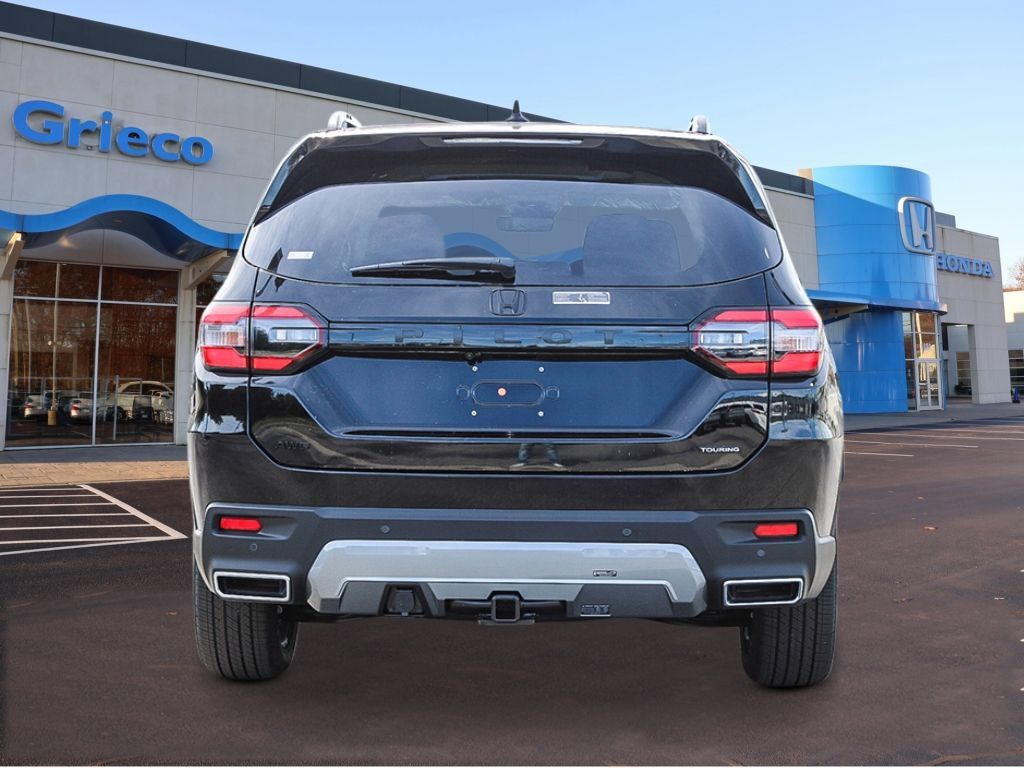 New 2026 Honda Pilot Touring image 3