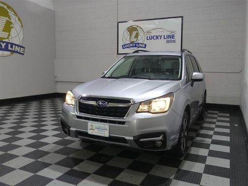 Used 2018 Subaru Forester 2.5i Premium AWD/4WD image 4