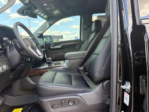 New 2026 GMC Sierra 1500 Elevation AWD/4WD image 13