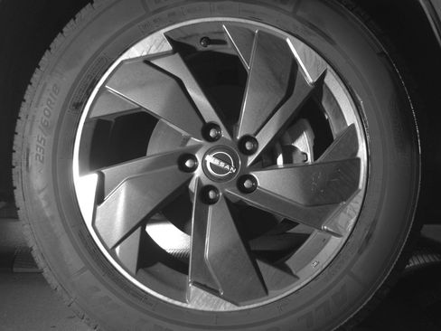 Used 2025 Nissan Rogue SV image 13