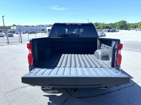 Certified 2020 Chevrolet Silverado 1500 LTZ w/ LTZ Premium Package AWD/4WD image 21