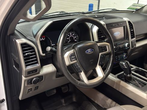 Used 2019 Ford F150 Lariat w/ Equipment Group 502A Luxury image 19