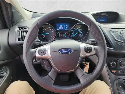 Used 2015 Ford Escape SE image 20