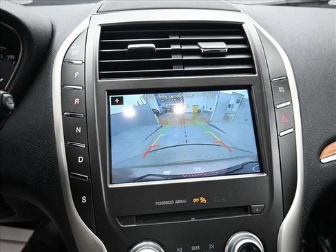 Used 2017 Lincoln MKC Reserve image 12