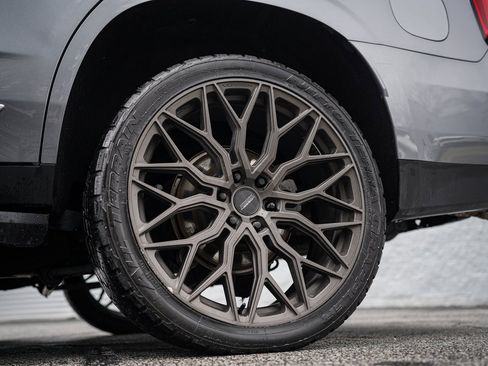 Used 2021 GMC Yukon Denali image 18