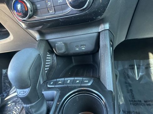 Used 2025 Chevrolet TrailBlazer LT image 20
