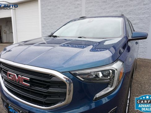 Used 2020 GMC Terrain SLE w/ Driver Convenience Package AWD/4WD image 5