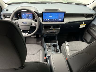 New 2025 Ford Maverick XLT w/ XLT Luxury Package