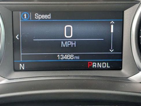 Used 2024 Chevrolet Equinox RS w/ LPO, Cargo Package image 31