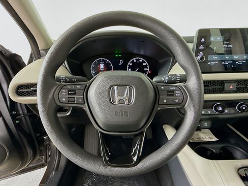 New 2026 Honda HR-V LX image 11