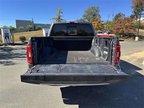 Certified 2022 Ford F150 XLT w/ Equipment Group 302A High image 23