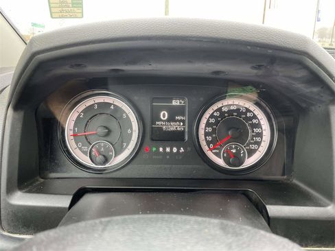 Used 2019 RAM 1500 Tradesman w/ Power & Remote Entry Group image 30