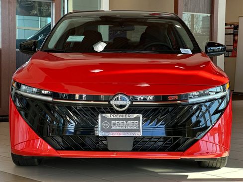 New 2026 Nissan Sentra SR w/ Floor Mat Package image 6