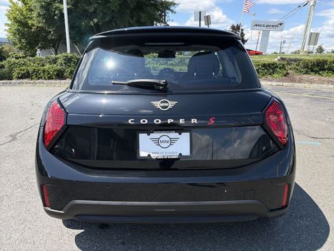 Used 2025 MINI Cooper S FWD image 13