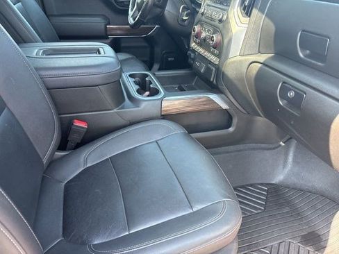 Used 2021 Chevrolet Silverado 1500 LT Trail Boss w/ Convenience Package II image 42