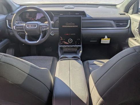 New 2026 GMC Terrain Elevation w/ LPO, Floor Liner Package image 17