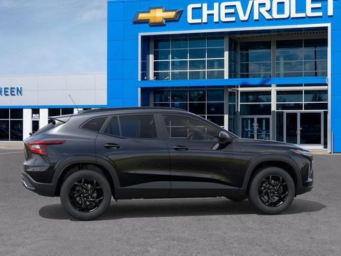 New 2026 Chevrolet Trax LT image 5