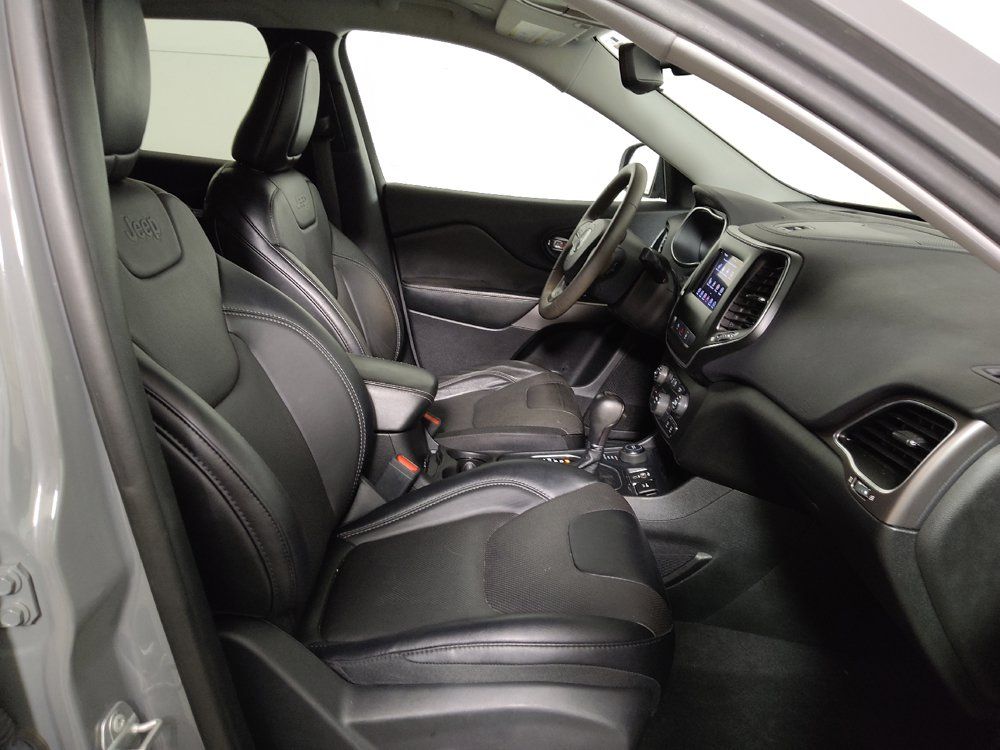 Used 2021 Jeep Cherokee Latitude Lux AWD/4WD image 19
