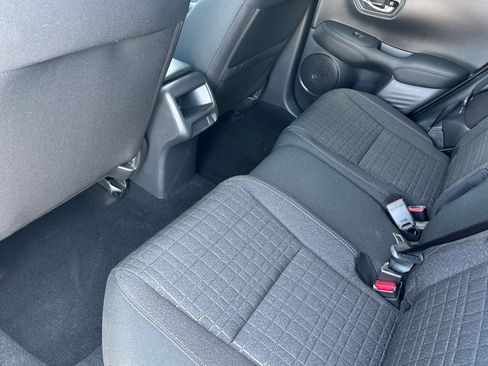 New 2026 Honda HR-V LX image 12