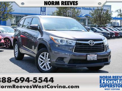 Used 2016 Toyota Highlander LE