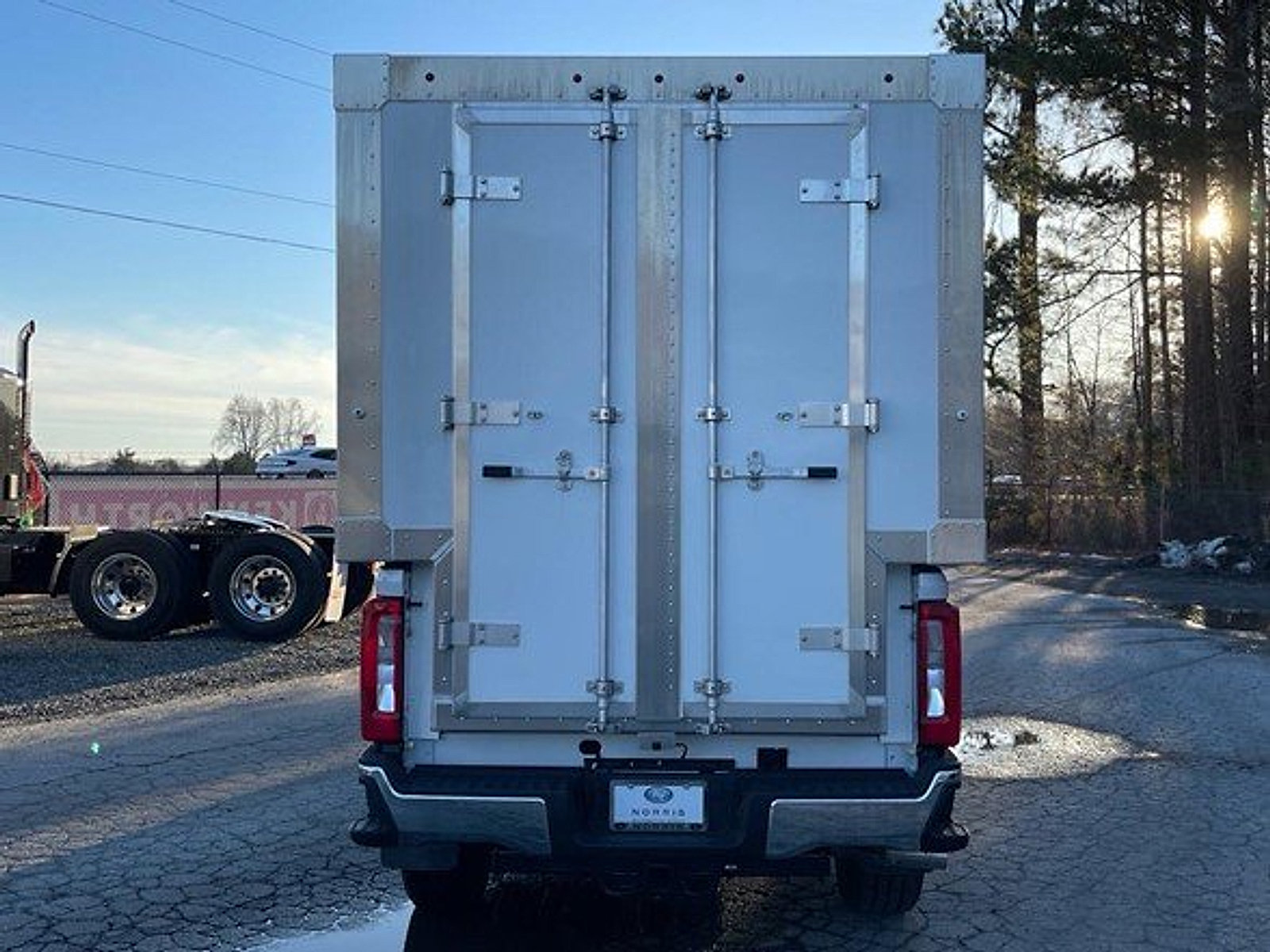 New 2025 Ford F350 XL w/ XL Chrome Package AWD/4WD image 9