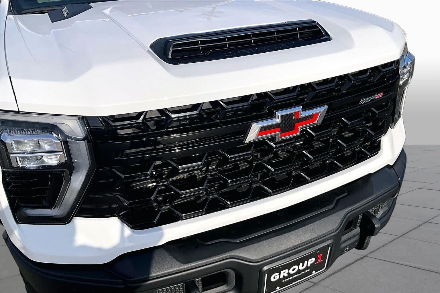Used 2026 Chevrolet Silverado 2500 ZR2 w/ ZR2 Bison Edition AWD/4WD image 58