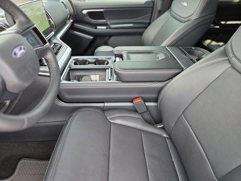 New 2027 Ford Expedition Platinum w/ Stealth Performance Package AWD/4WD image 26