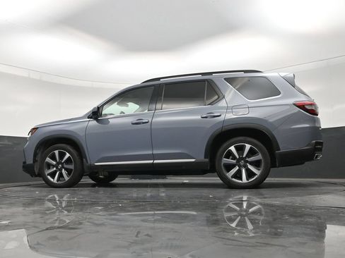 Used 2024 Honda Pilot Touring image 20
