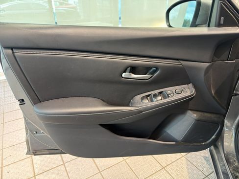 Used 2024 Nissan Sentra SV w/ All-Weather Package FWD image 11