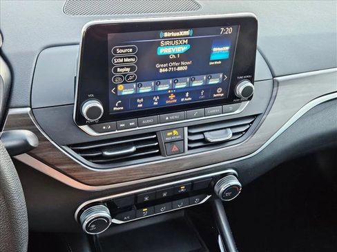 Used 2023 Nissan Altima 2.5 SV image 13