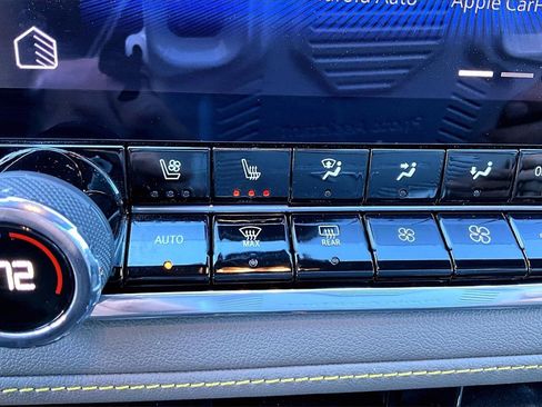 Used 2023 Chevrolet Colorado ZR2 w/ ZR2 Convenience Package III image 27