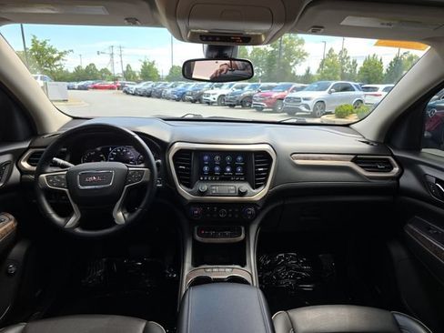 Used 2023 GMC Acadia Denali FWD image 17