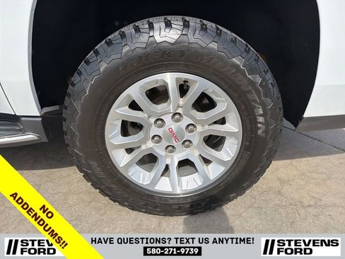 Used 2018 GMC Yukon XL SLT w/ Open Road Package image 10